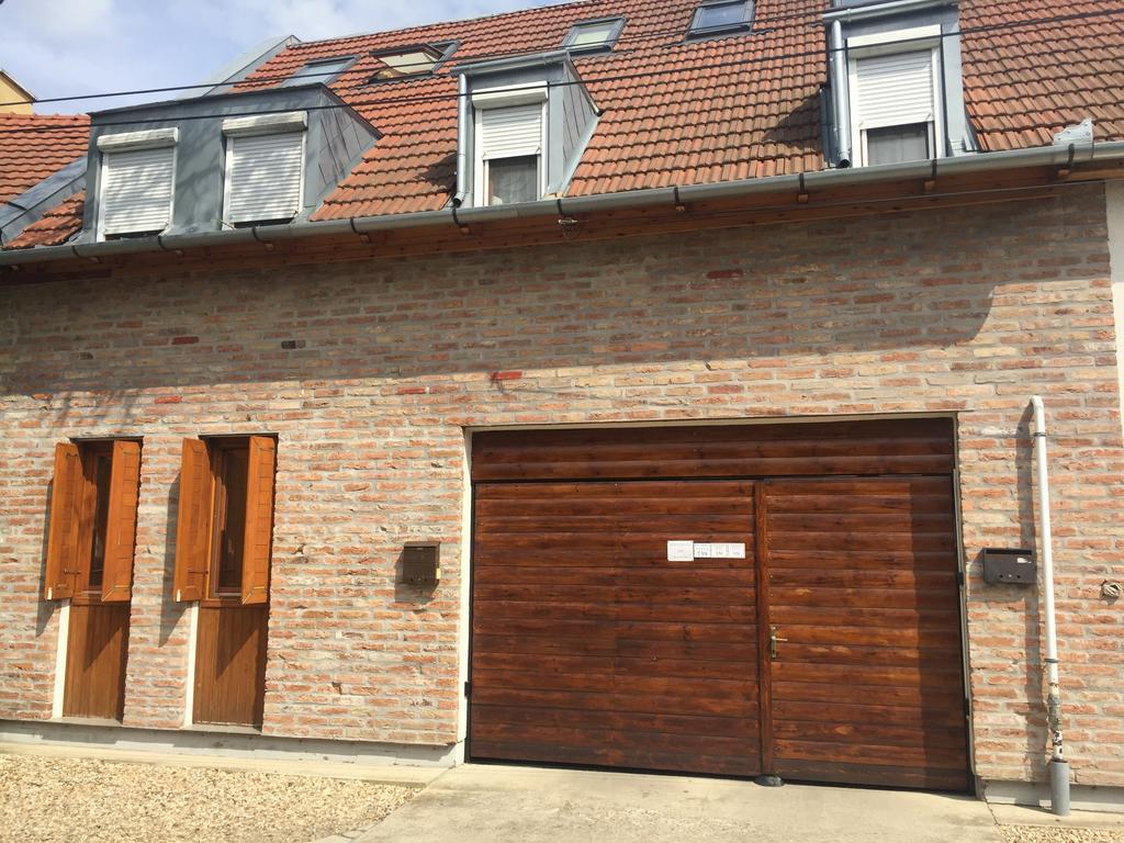 Abban Durmolj Apartman Gyula Dış mekan fotoğraf